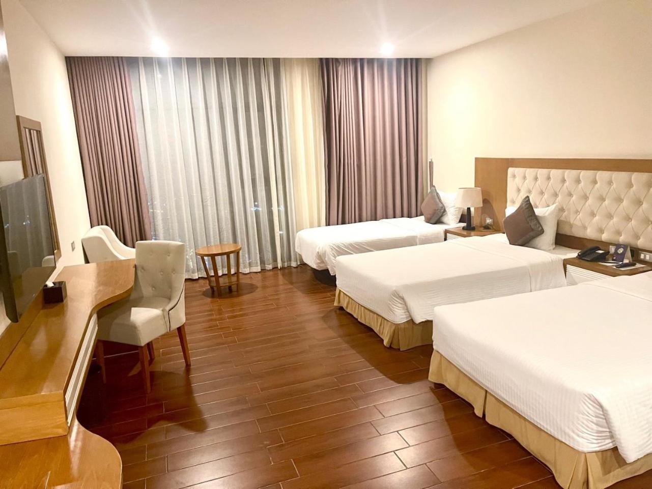 Muong Thanh Cua Dong Hotel Vinh Bagian luar foto