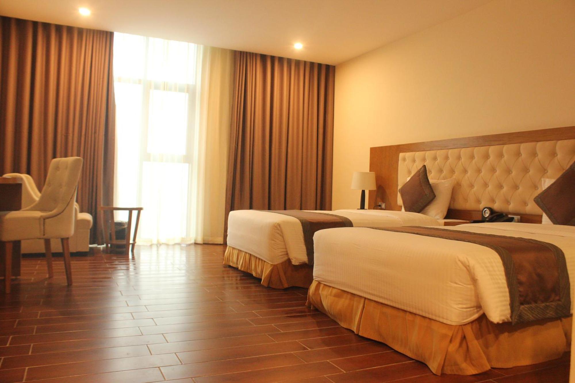Muong Thanh Cua Dong Hotel Vinh Bagian luar foto