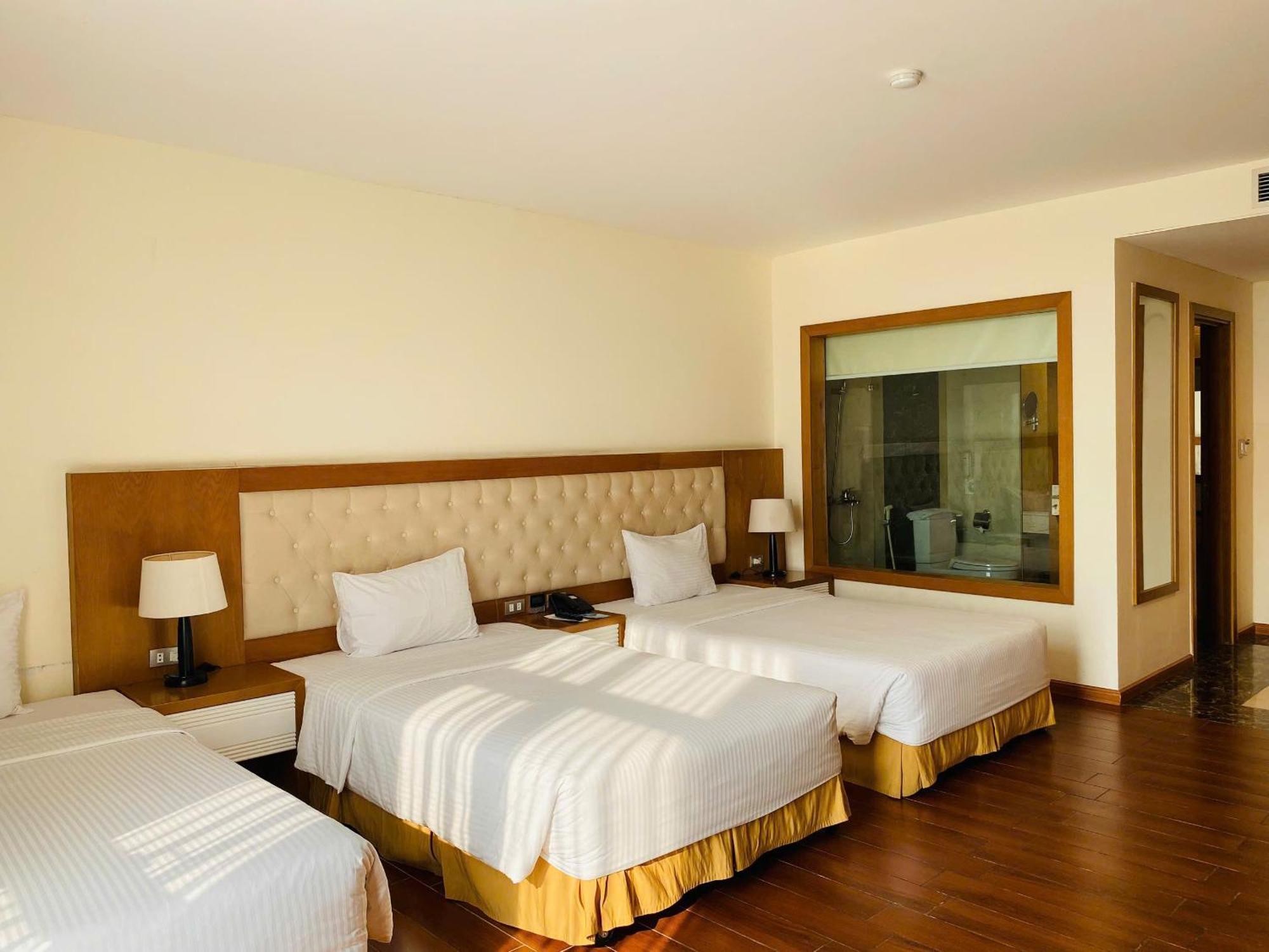 Muong Thanh Cua Dong Hotel Vinh Bagian luar foto